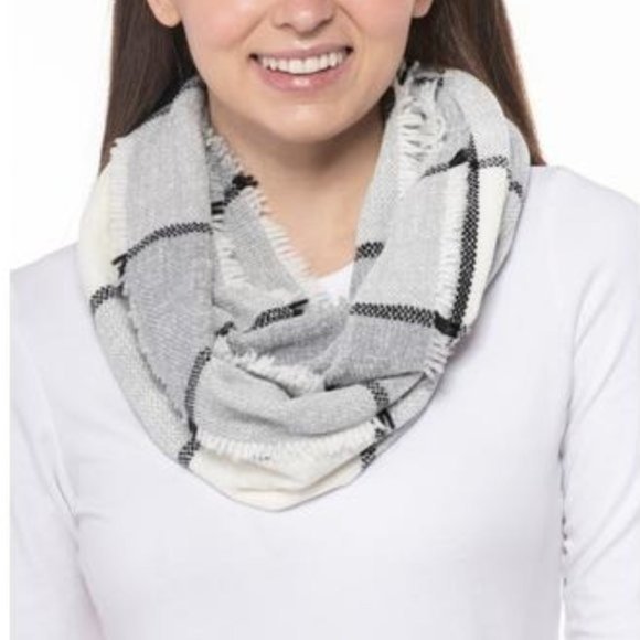 CHARTER CLUB Woven Chenille Loop Scarf - Grey Plaid - NWT - Picture 1 of 2